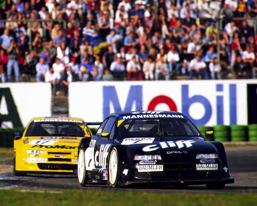  Opel Calibra V6 DTM 1994 года  (фото 10 из 11)